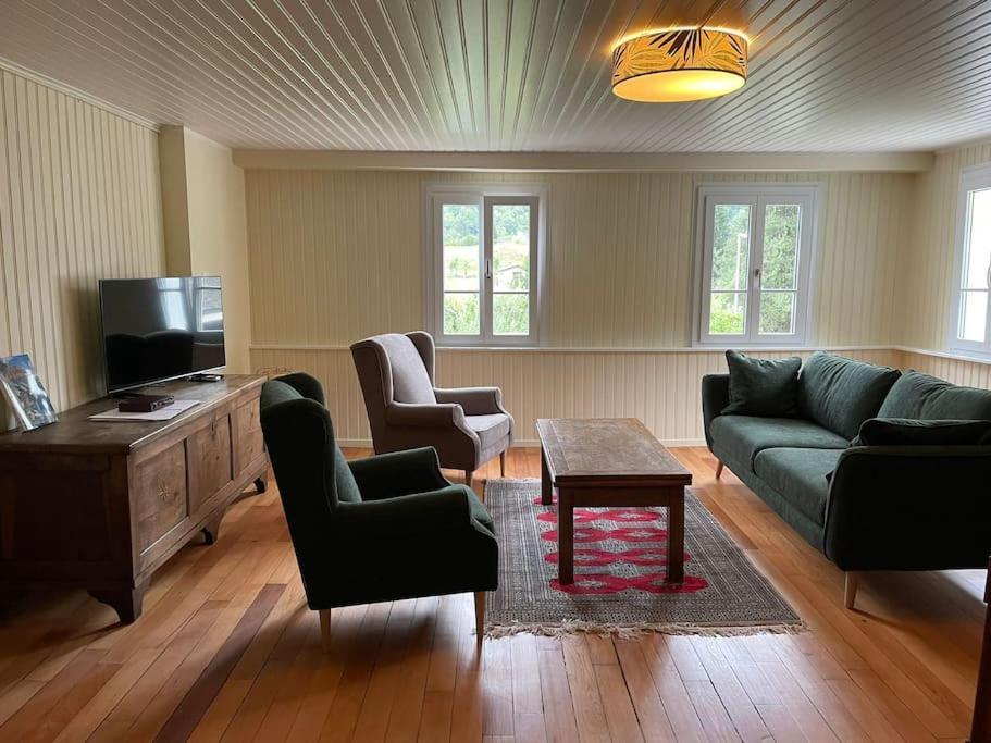 Casa Dorino - Luogo Idilliaco, Ideale Per Famiglie, Terrazza Ed Ampio Giardino, Vista Montagne, Sauna Privata Rodi ภายนอก รูปภาพ