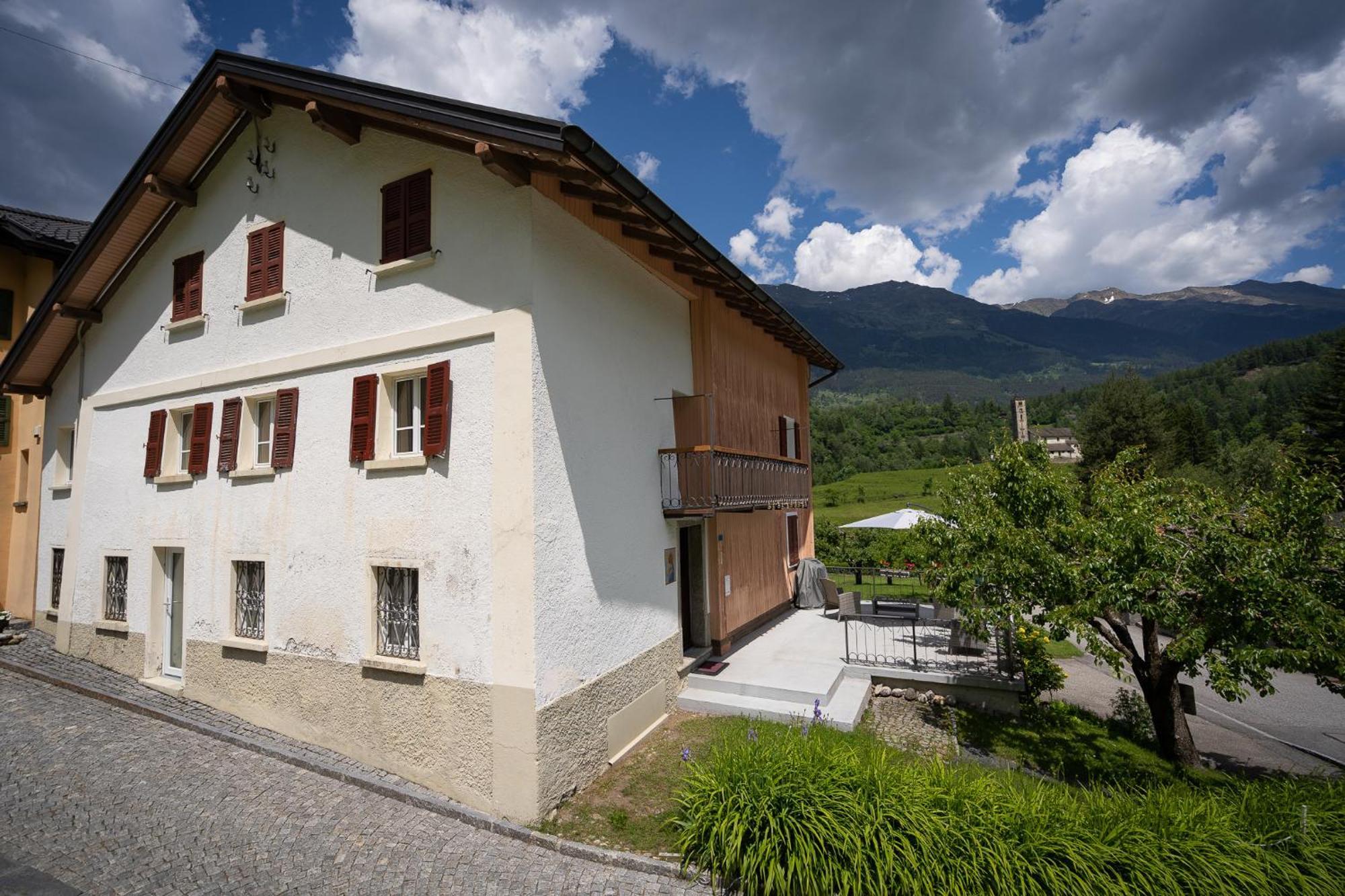 Casa Dorino - Luogo Idilliaco, Ideale Per Famiglie, Terrazza Ed Ampio Giardino, Vista Montagne, Sauna Privata Rodi ภายนอก รูปภาพ
